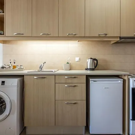 Araucaria Near Downtown * Ираклион